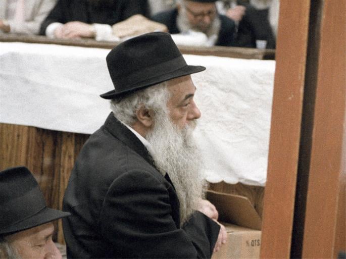 Rabbi Yoel Kahn
